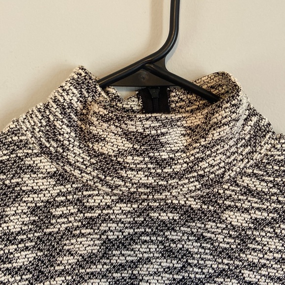 Mock neck mini! - Picture 6 of 8